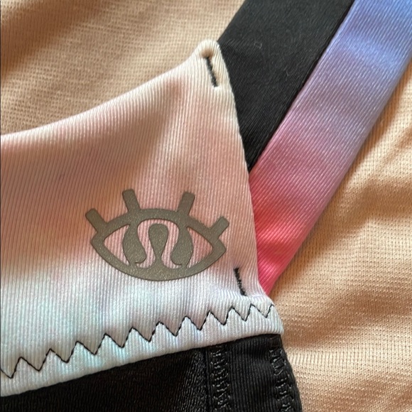 Lululemon Seawheeze Run Stuff Your Bra - Picture 4 of 5